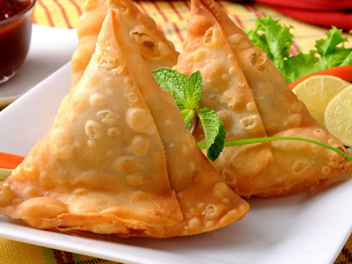 Vegetable Samosa, served at India Oven Sacramento