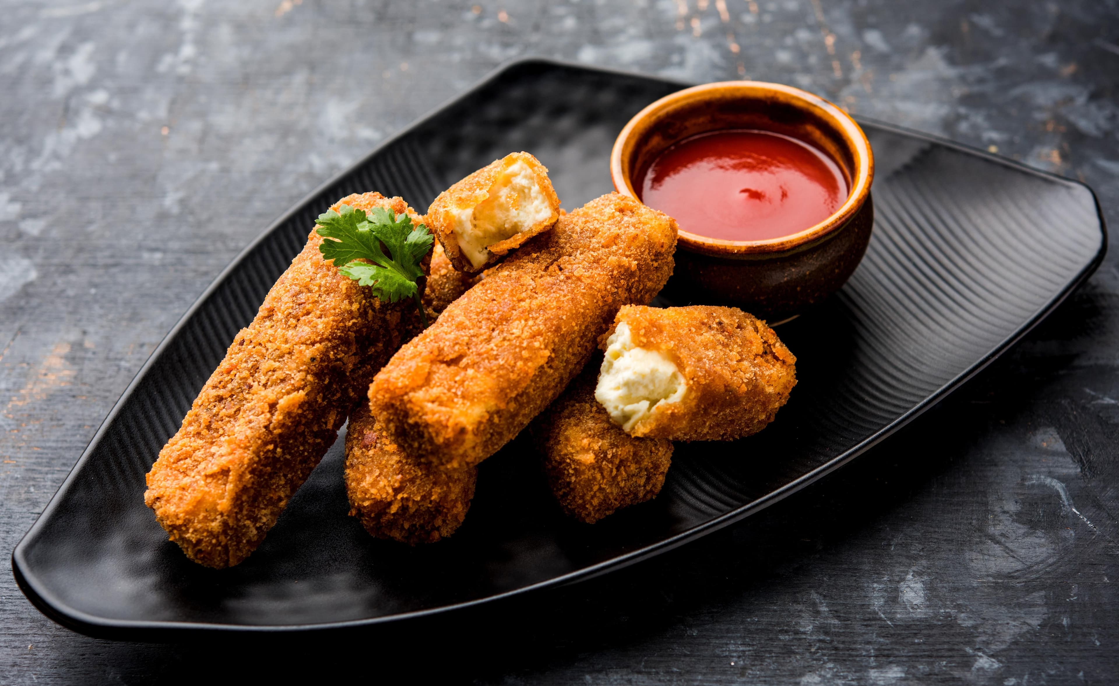 Stuffed Paneer Pakora, served at India Oven Sacramento
