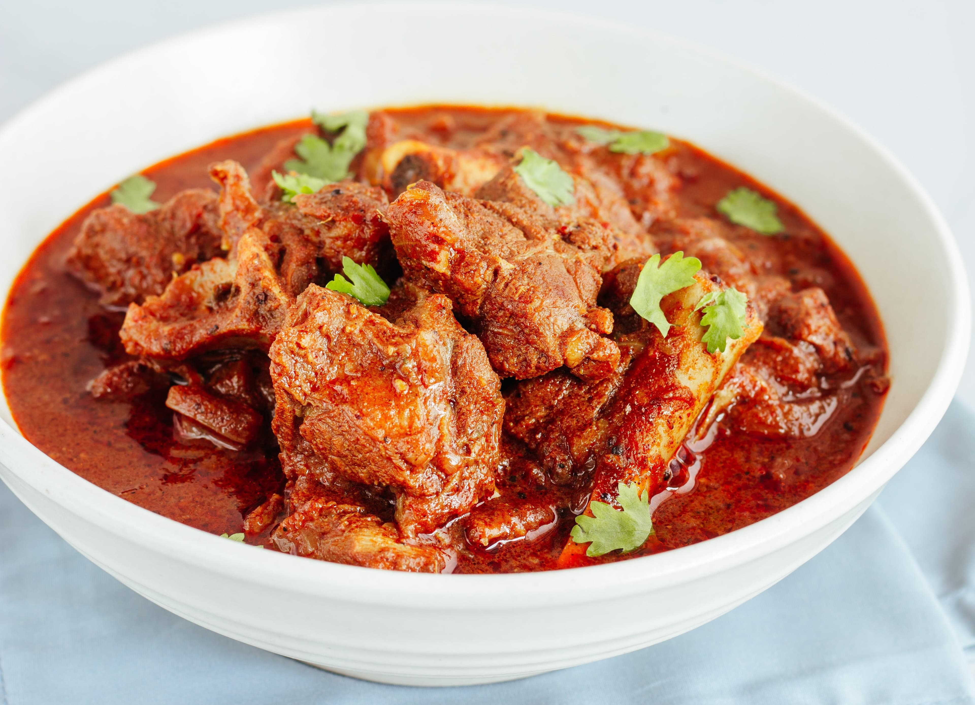 Lamb Vindaloo, party tray catering selection at India Oven in Auburn