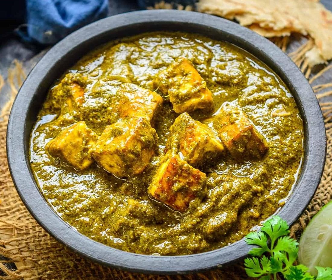 SAAG PANEER, served at India Oven Elk Grove