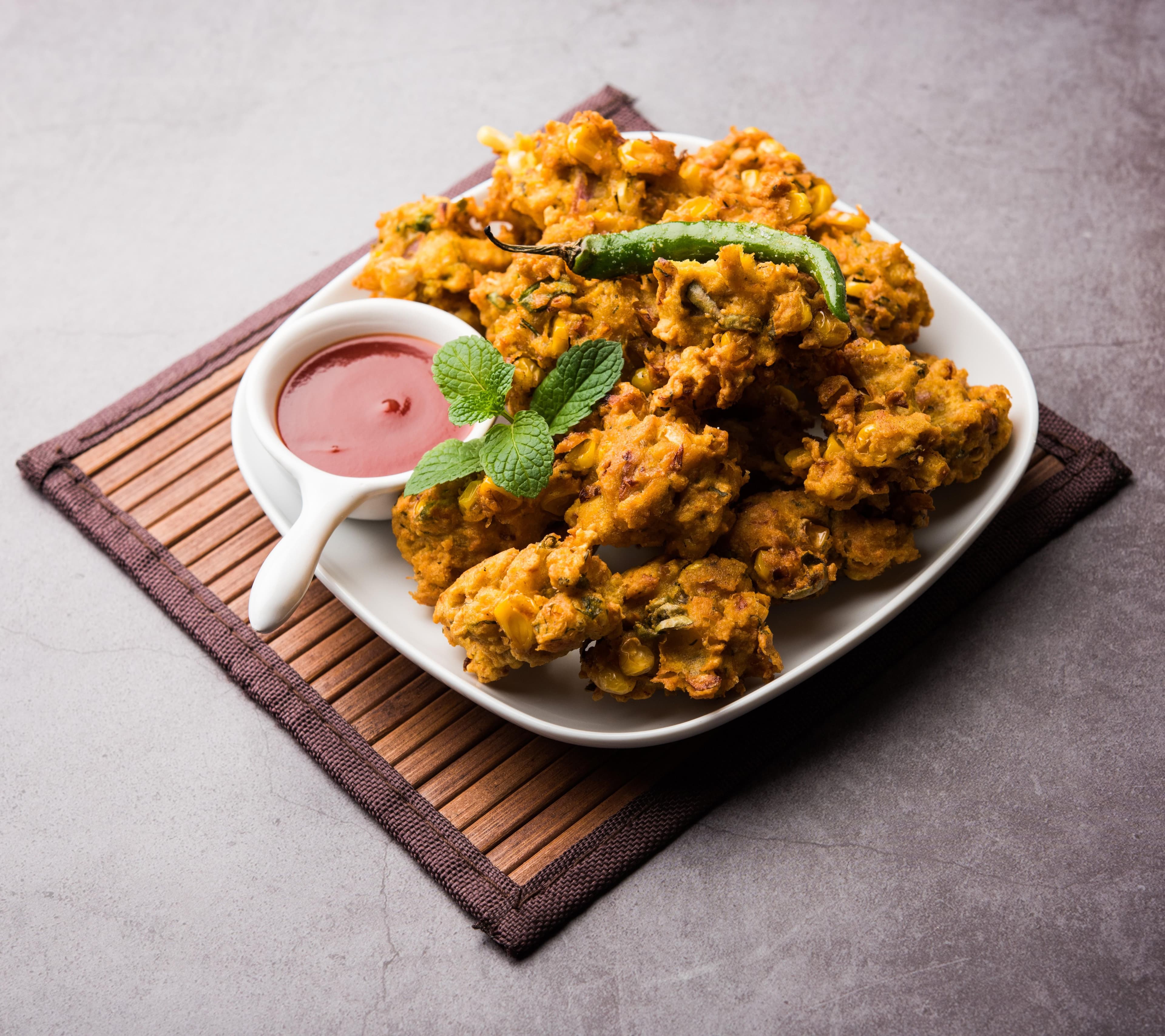 VEGETABLE PAKORA, served at India Oven Elk Grove